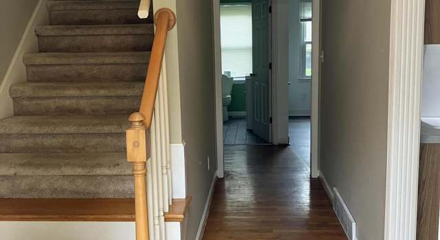 Photo of 1709 Oak Place Ct, Lexington, KY 40515