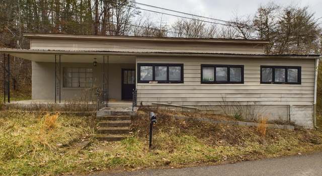 Photo of 388 East Center St, Beattyville, KY 41311