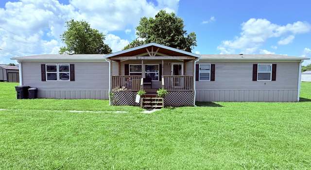 Photo of 15 Mcclellan Dr, Monticello, KY 42633