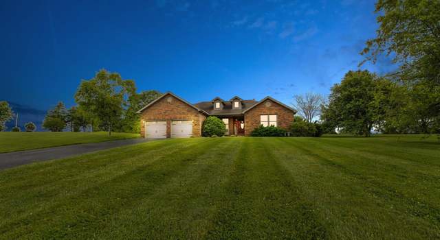 Photo of 105 Crystal Spring Dr, Mt Sterling, KY 40353