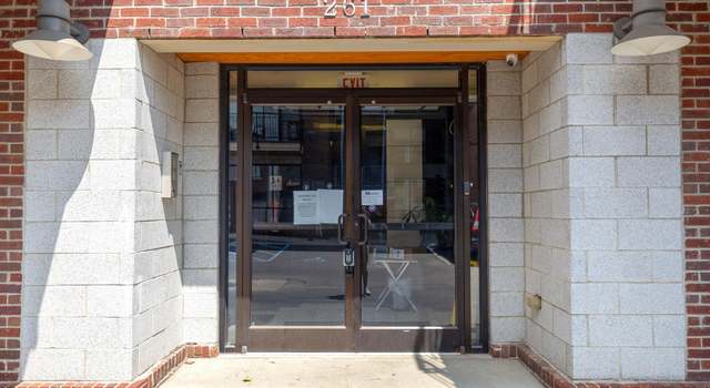 Photo of 261 South Limestone #301, Lexington, KY 40508