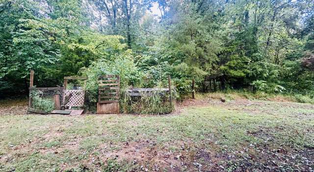 Photo of 889 Bullock Cemetery Rd, Somerset, KY 42503