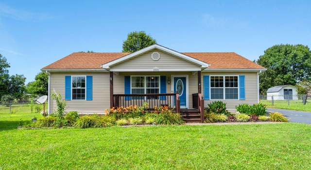 Photo of 52 Meadow Ln, Hustonville, KY 40437