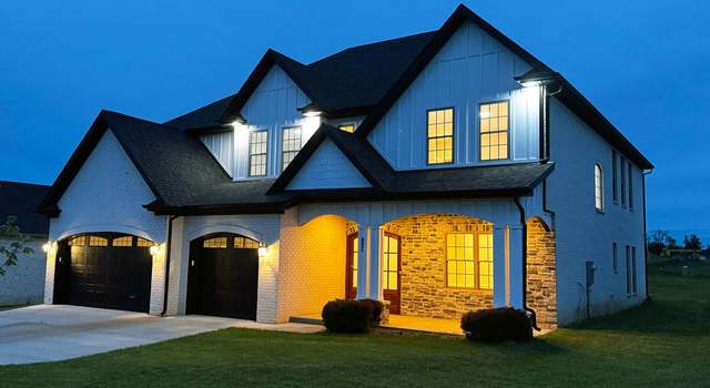 Property at 417 Weston Park, Lexington, KY 40515, 5 beds, 4 baths