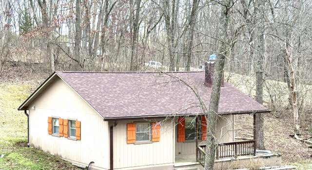 Photo of 190 Catnip Ct, Carlisle, KY 40311