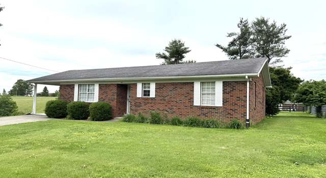 Photo of 326 Davis Ave, Lancaster, KY 40444