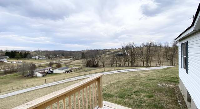 Photo of 2593 Irvine Rd, Winchester, KY 40391