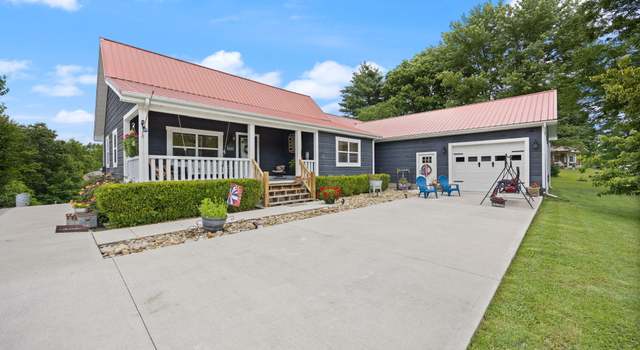 Photo of 2777 Sandhill Rd, Whitley City, KY 42653