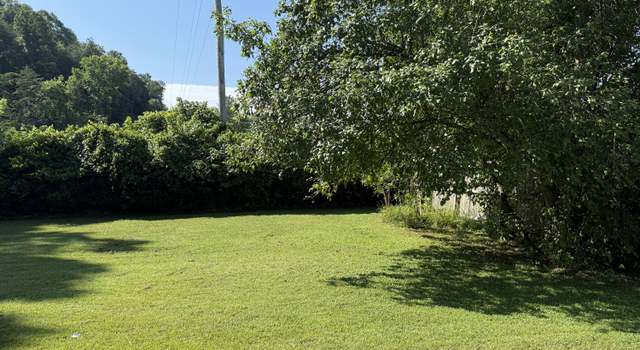 Photo of 66 Grassy Creek Rd, Grassy Creek, KY 41472