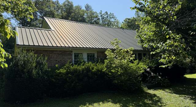 Photo of 66 Grassy Creek Rd, Grassy Creek, KY 41472