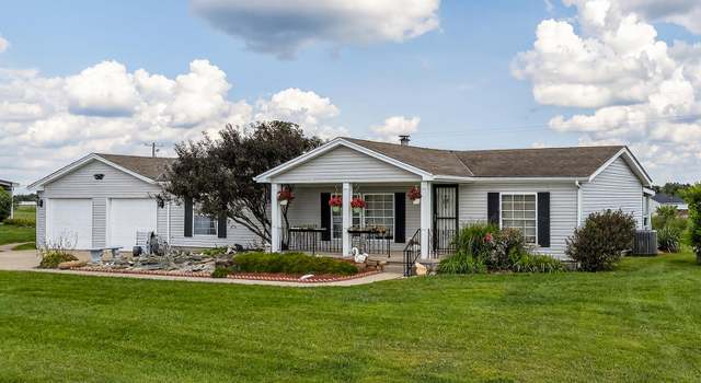 Photo of 377 Hickory Grove Rd, Foster, KY 41043