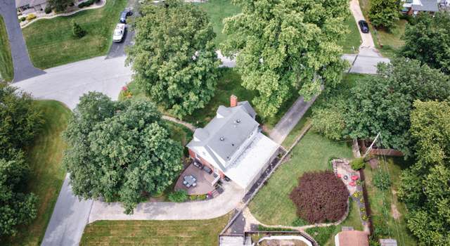 Photo of 245 Beechwood Ave, Frankfort, KY 40601