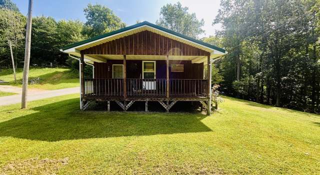 Photo of 384 Round Ridge Rd, Pineville, KY 40977