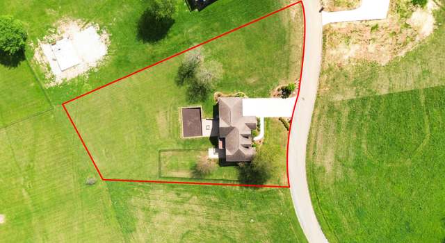 Photo of 252 Hidden Crest Dr, Somerset, KY 42503