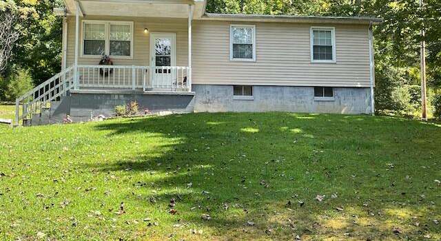 Photo of 952 Teges Creek Rd, Manchester, KY 40962
