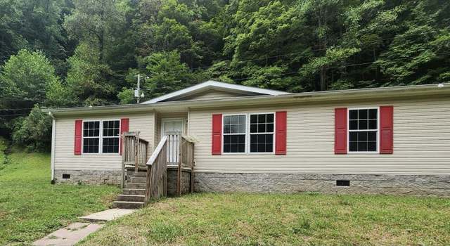 Photo of 273 White Squirrel Ln, Bear Branch, KY 41714