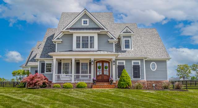 Photo of 208 The Oaks Blvd, Nicholasville, KY 40356