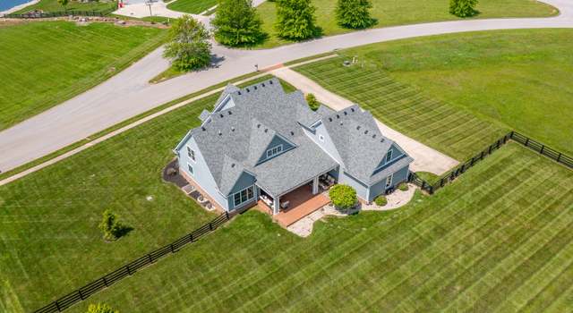 Photo of 208 The Oaks Blvd, Nicholasville, KY 40356