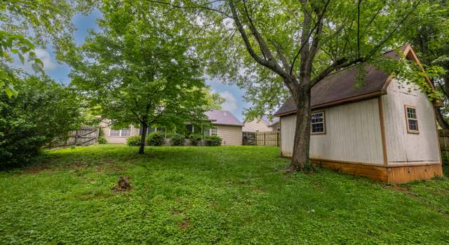 Photo of 142 Powhatan Trl, Versailles, KY 40383