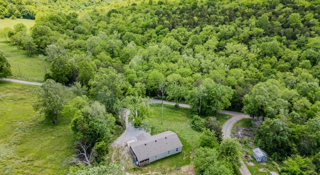 Photo of 1051 Marble Creek Ln, Nicholasville, KY 40356