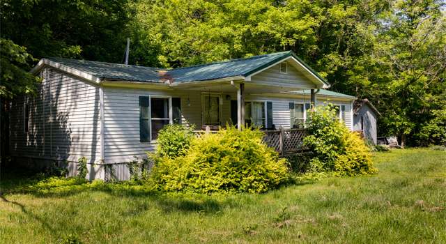 Photo of 628 KY 755 Hwy, Sandy Hook, KY 41171