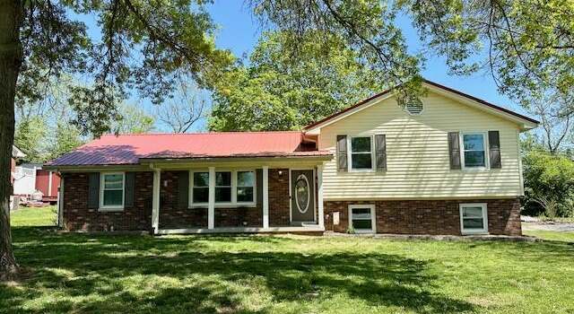 Photo of 621 Scenic Dr, Harrodsburg, KY 40330