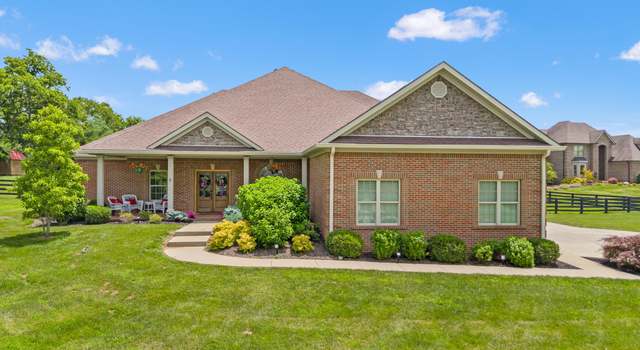 Photo of 100 Stone Horse Ln, Georgetown, KY 40324