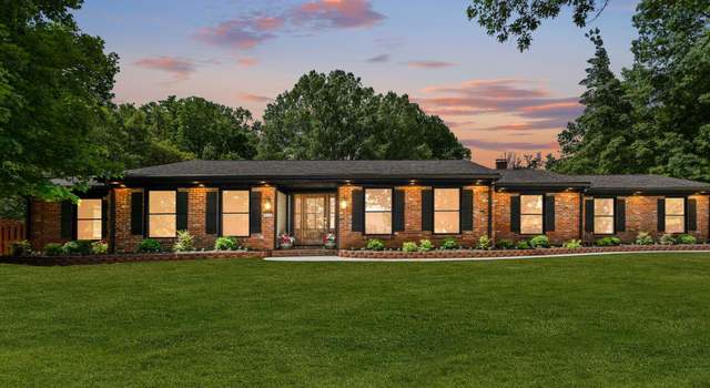 Photo of 810 Cooper Dr, Lexington, KY 40502