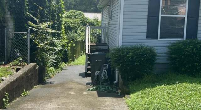 Photo of 722 Whitney Ave, Lexington, KY 40508