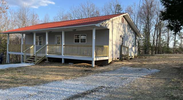 Photo of 2092 Vanover Ridge Rd, Parkers Lake, KY 42634