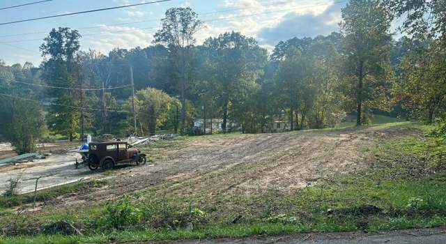 Photo of 316 Lynn Acres Road 14, Corbin, KY 40701