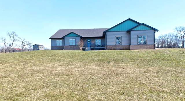 Photo of 1796 Woodlake Rd, Midway, KY 40347