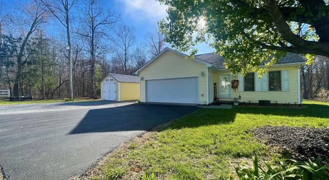 Photo of 42 Jessie Dr, Russell Springs, KY 42642