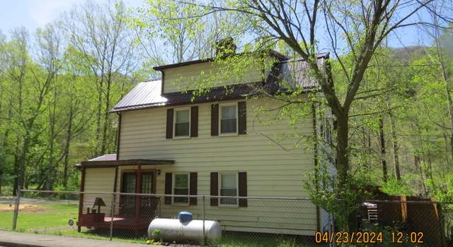 Photo of 169 West Main St, Lynch, KY 40855