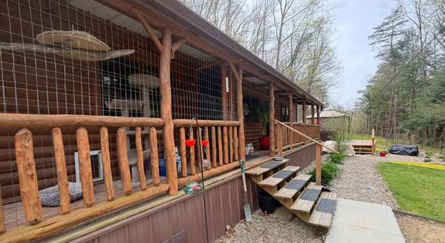 Photo of 209 Lucas Hollow Rd, Beattyville, KY 41311