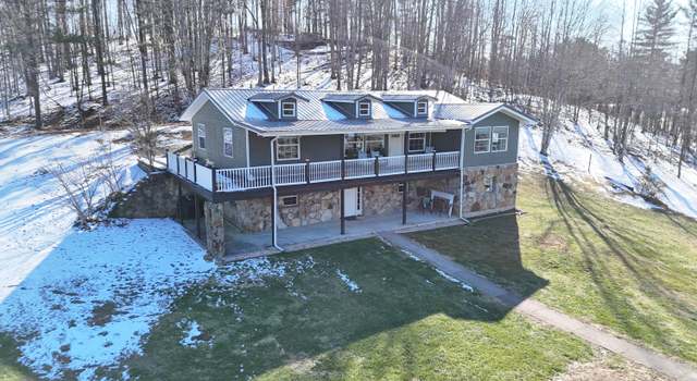 Photo of 10 North Bee Rock Rd, Parkers Lake, KY 42634
