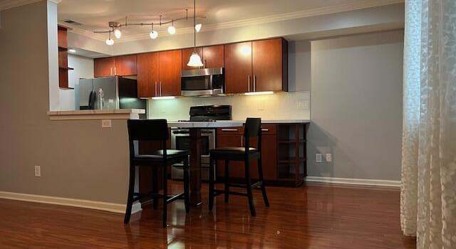 Photo of 145 Virginia Ave #201, Lexington, KY 40508