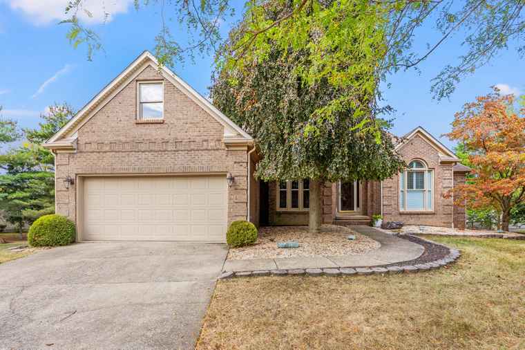 Photo of 1089 Crimson Creek Dr Lexington, KY 40509