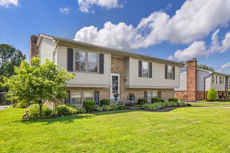 Photo of 3525 Amber King Ct Lexington, KY 40517