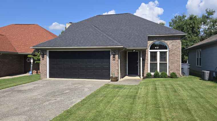 Photo of 1165 Iron Lace Ct Lexington, KY 40509