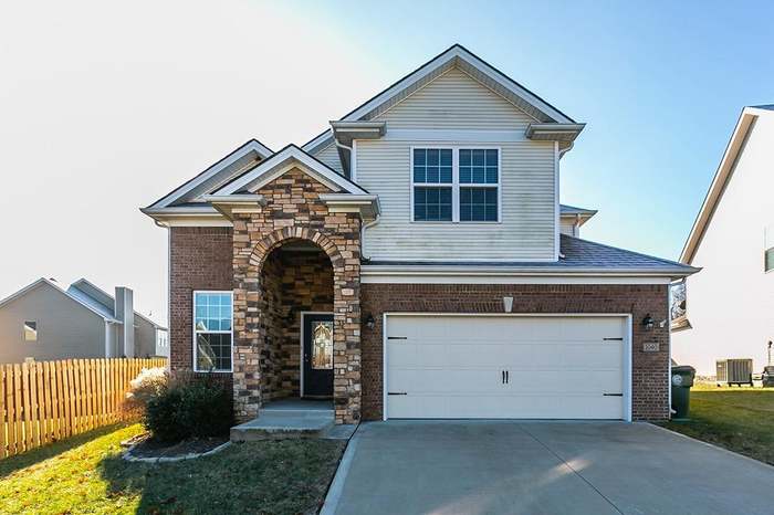 1040 Haddrell Pt Lexington Ky 40509 Mls 1928236 Redfin