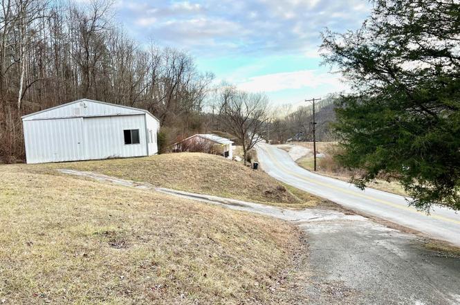 249 Southfork Rd, Beattyville, KY 41311 | MLS# 22026978 | Redfin