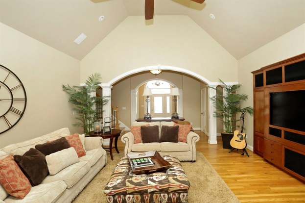 200 Golf Club Dr Nicholasville KY 40356 MLS# 1823162 Redfin 200 Golf Club Dr Nicholasville KY 40356 MLS# 1823162 Redfin