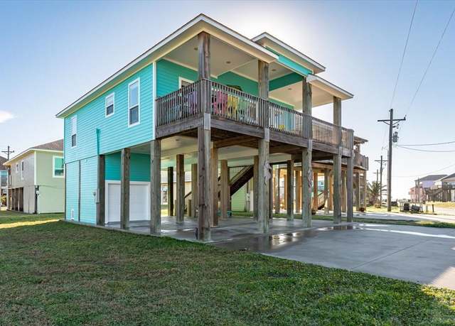 Property at 984 26 Stingaree Dr, Crystal Beach, TX 77650, 2 beds, 2 baths