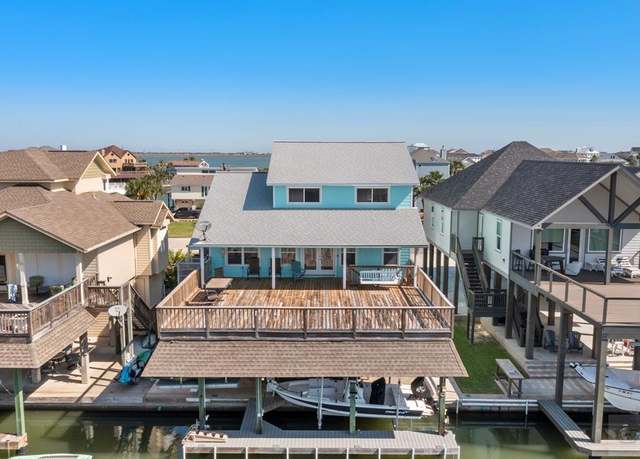 Property at 1815 Tiki Dr, Tiki Island, TX 77554, 3 beds, 2.5 baths