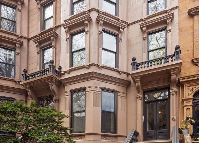 Property at 84 6th Ave #2, Brooklyn, NY 11217, 2 beds, 2 baths