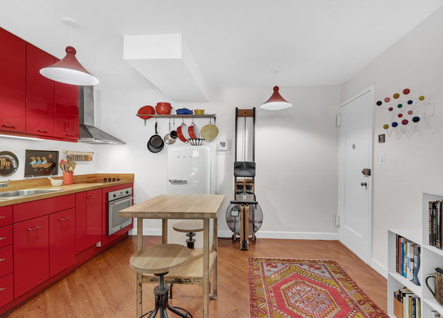 Property at 22 Irving Pl Unit 1E, New York City, NY 10003, 1 bed, 1 bath