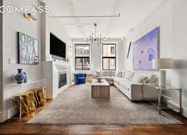 Property at 129 W 22nd St Unit 5A, New York City, NY 10011, 3 beds, 2 baths