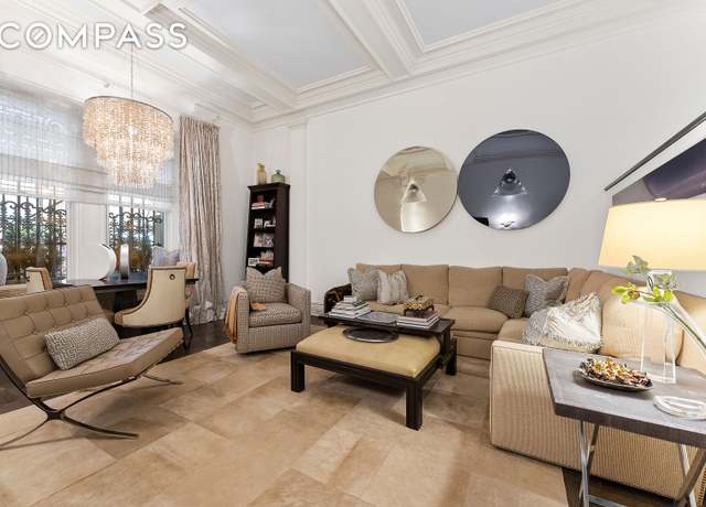 Property at 3 E 75th St Unit 1C, New York City, NY 10021, 1 bed, 1.5 baths