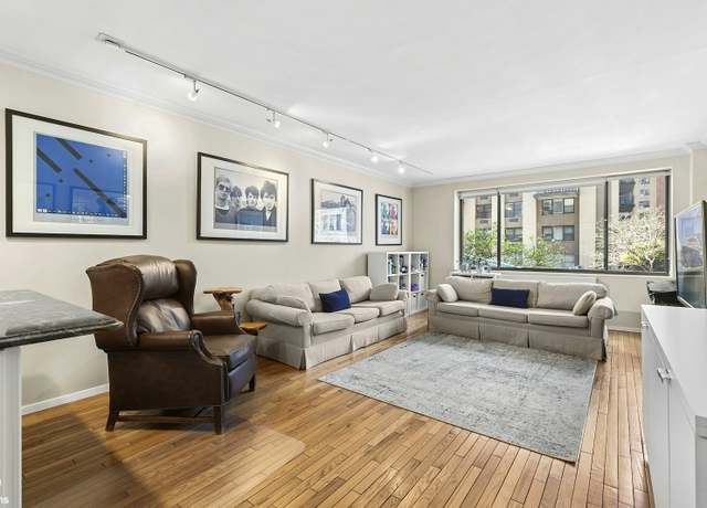 Property at 211 W 71st St Unit 2C, New York City, NY 10023, 1 bed, 1 bath